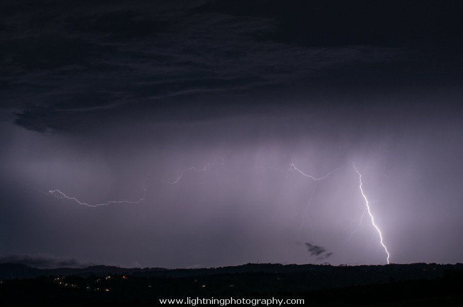 Lightning Image 20131113217