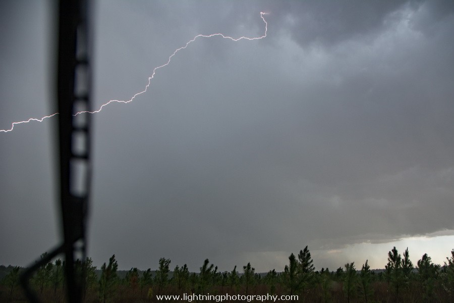 Lightning Image 2014031635