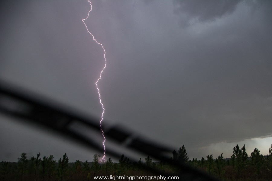 Lightning Image 2014031636