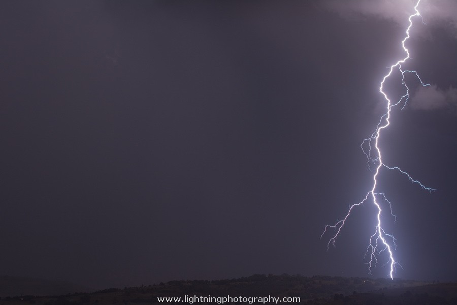 Lightning Image 2014031680