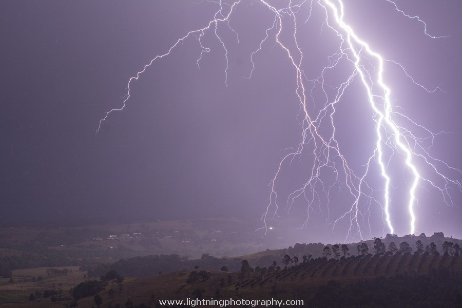 Lightning Image 2014031683