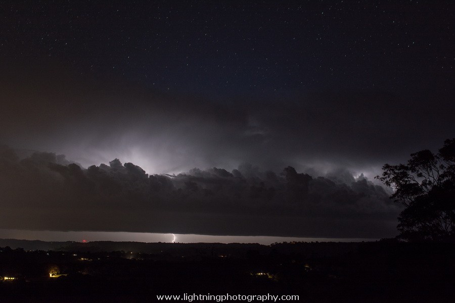 Lightning Image 2014062802