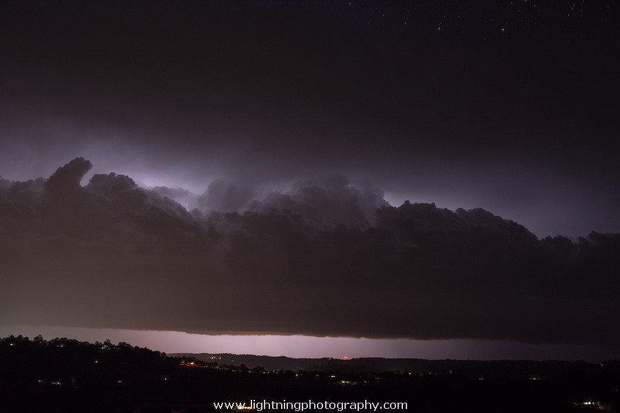 Lightning Image 2014062805