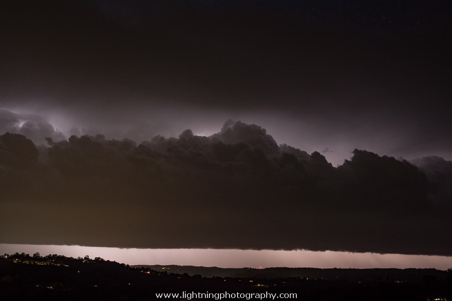 Lightning Image 2014062806