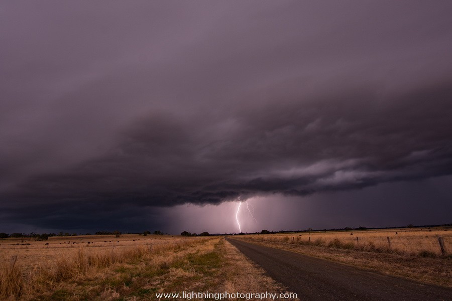 Lightning Image 2014072228