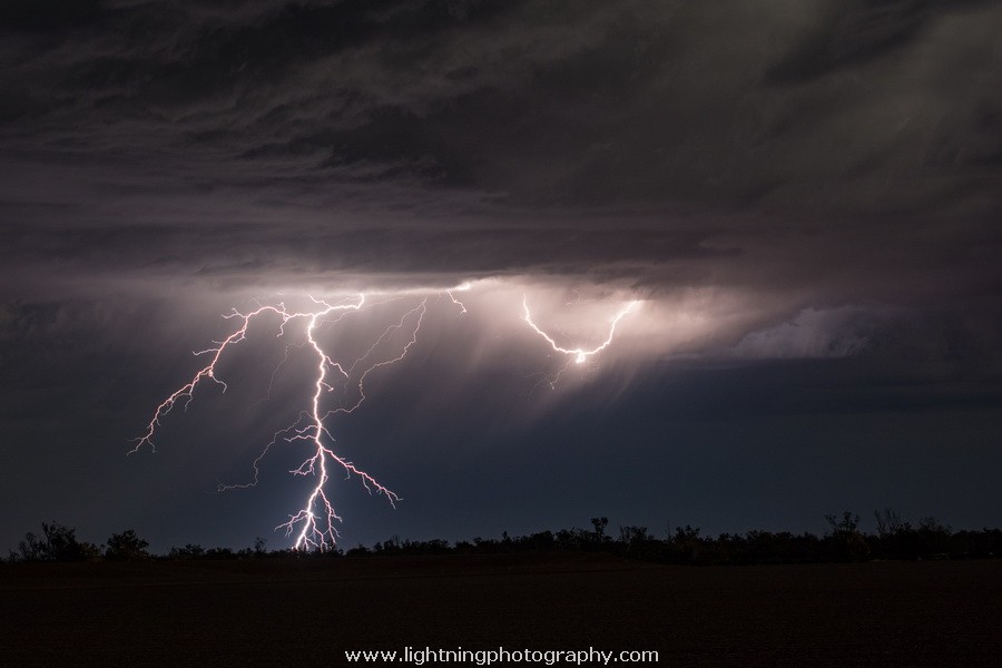 Lightning Image 20141105087