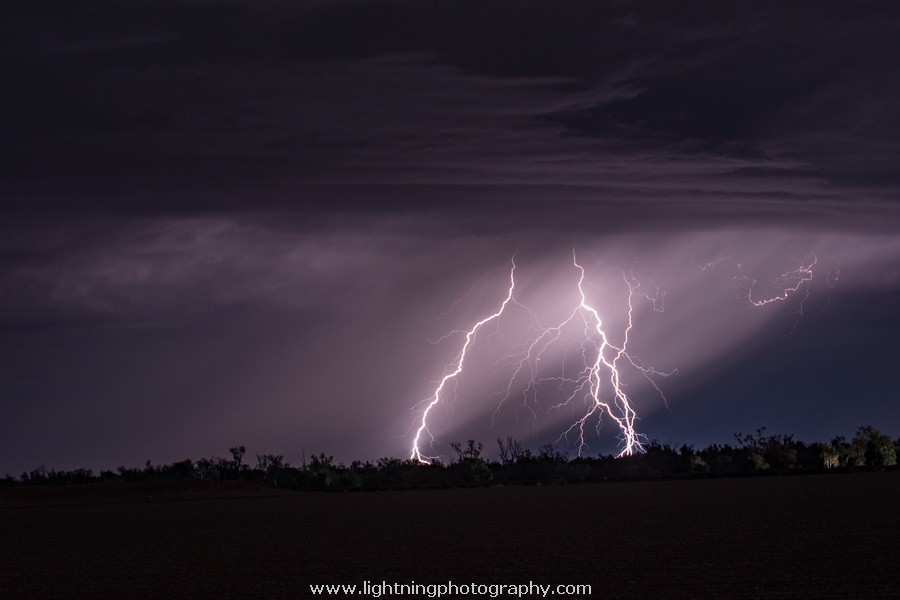 Lightning Image 20141105097