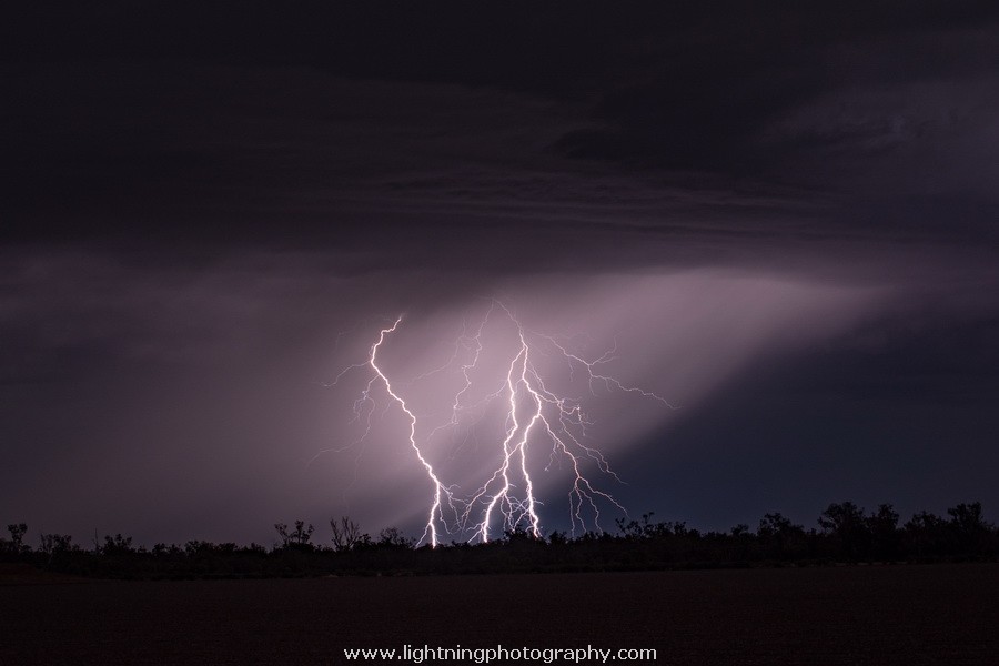 Lightning Image 20141105098