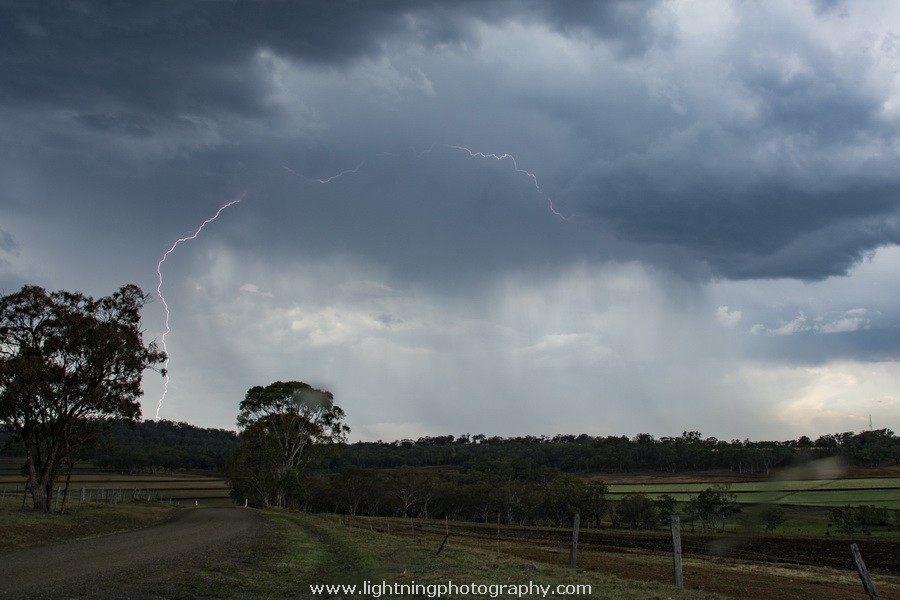 Lightning Image 20141111136