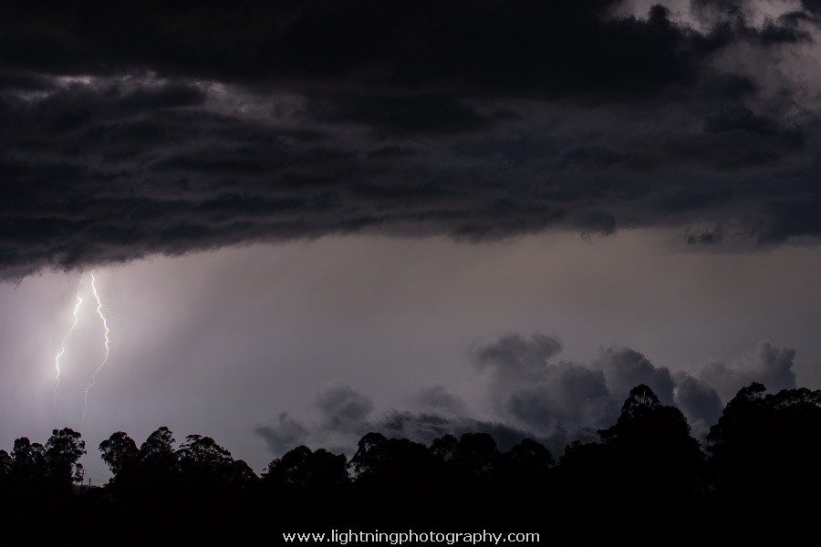 Lightning Image 2014111903