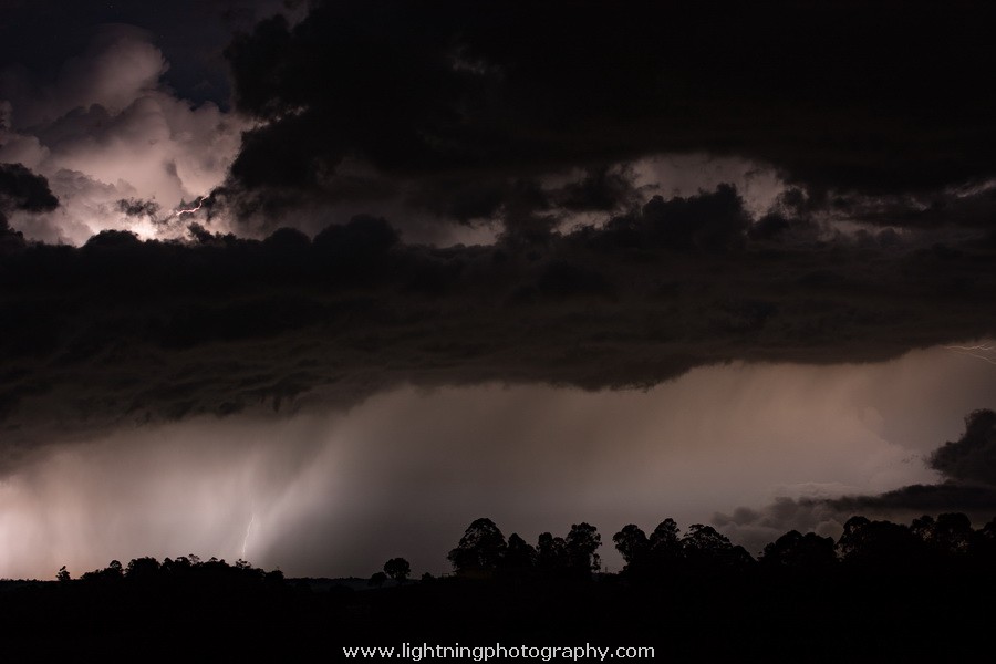 Lightning Image 2014111909