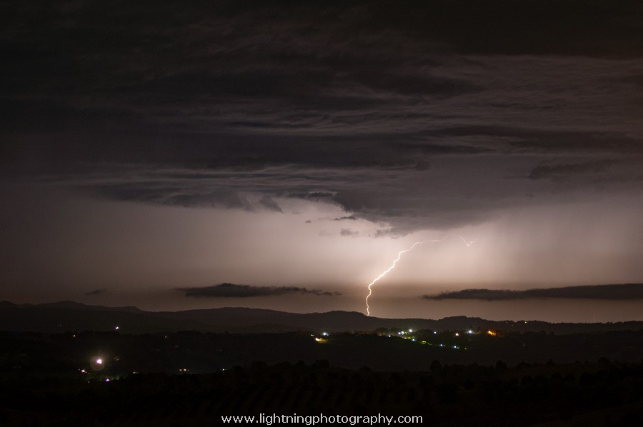 Lightning Image 2014121632