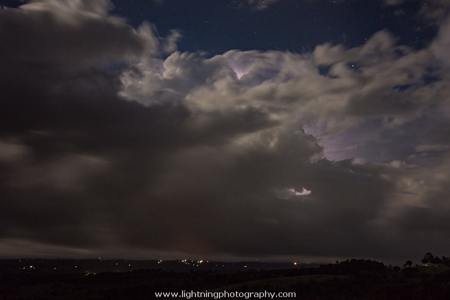 Lightning Image 2014123118