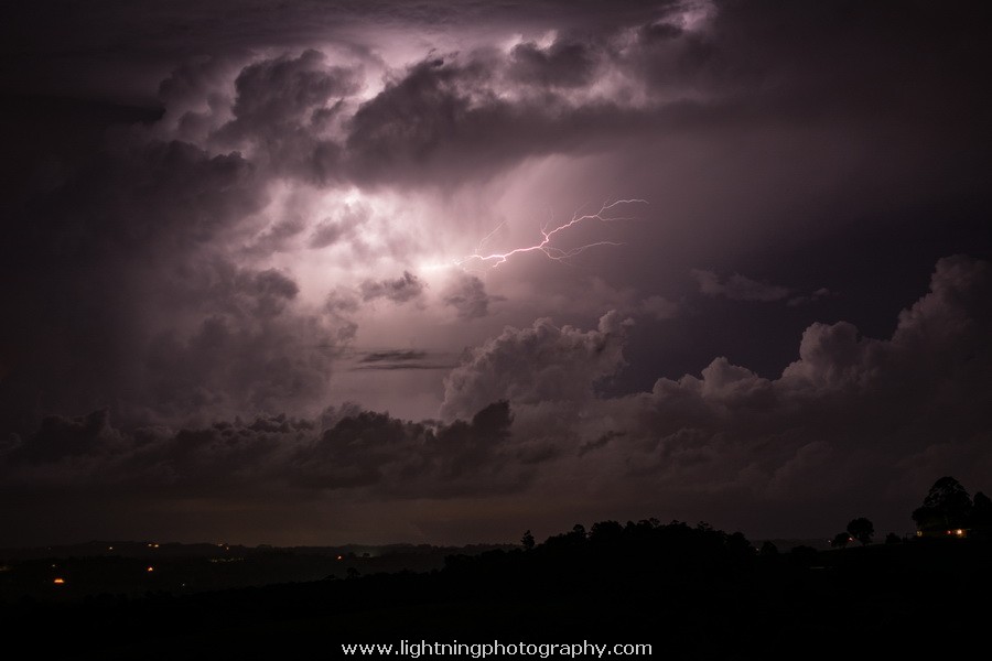 Lightning Image 2015011948