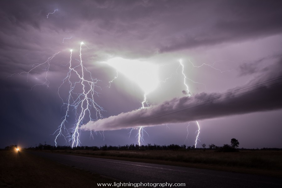 Lightning Image 20150321367