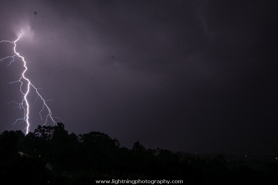 Lightning Image 20150326151