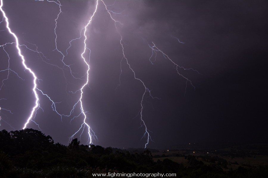 Lightning Image 20150326154