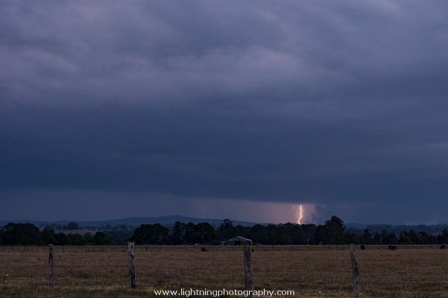 Lightning Image 2015082419