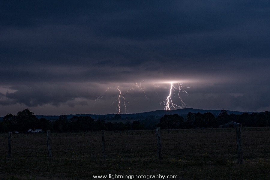 Lightning Image 2015082422