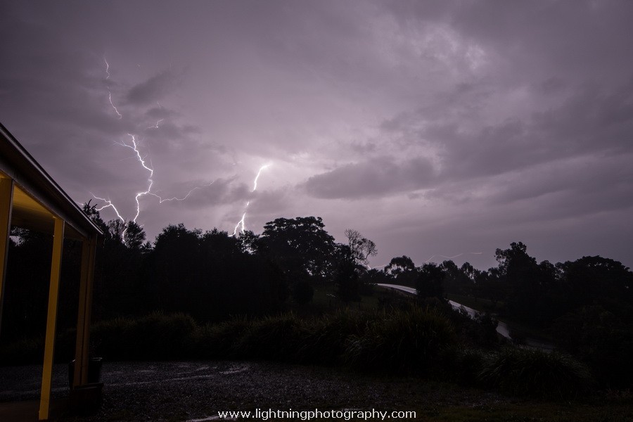 Lightning Image 2015082454