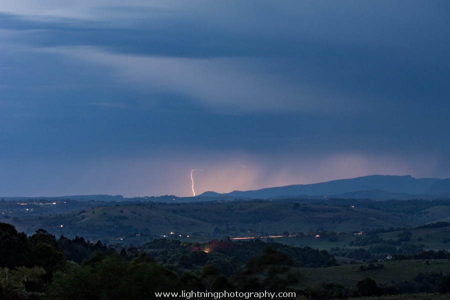 Lightning Image 2015101218