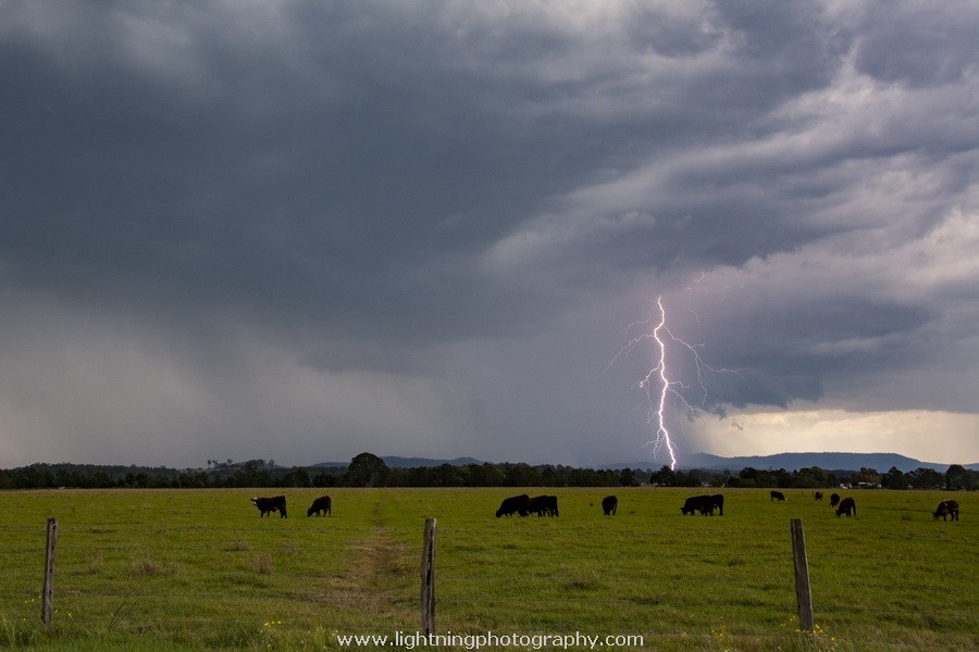 Lightning Image 2015102211