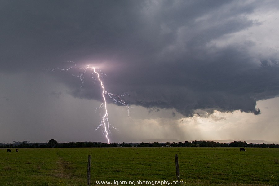 Lightning Image 2015102229