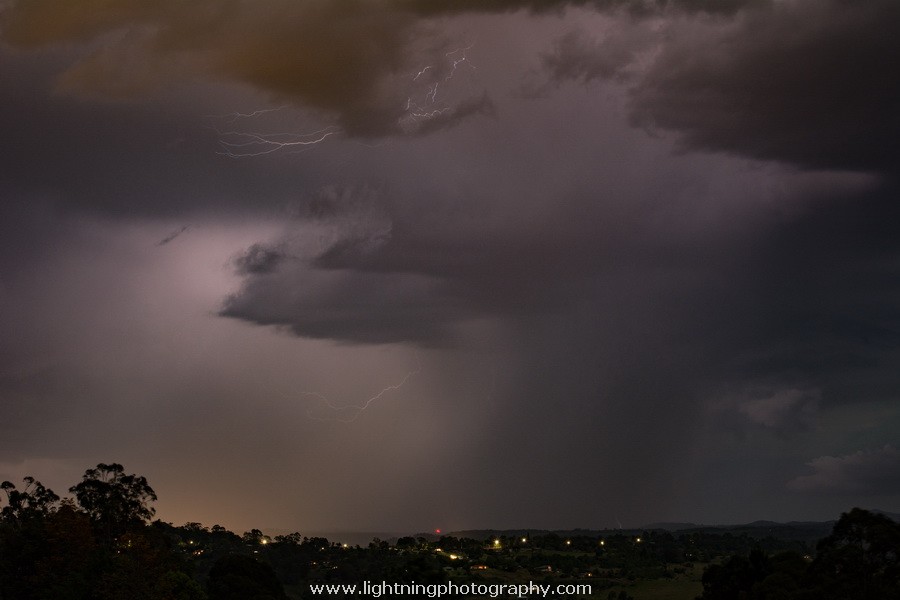 Lightning Image 20151026047