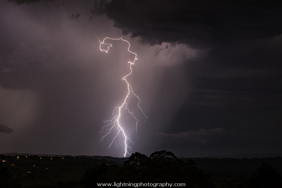 Lightning Image 20151026053