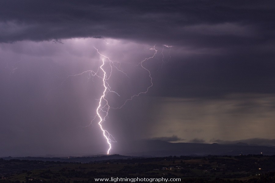 Lightning Image 20151026073