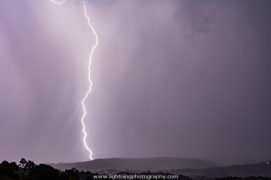 Lightning Image 2015110248