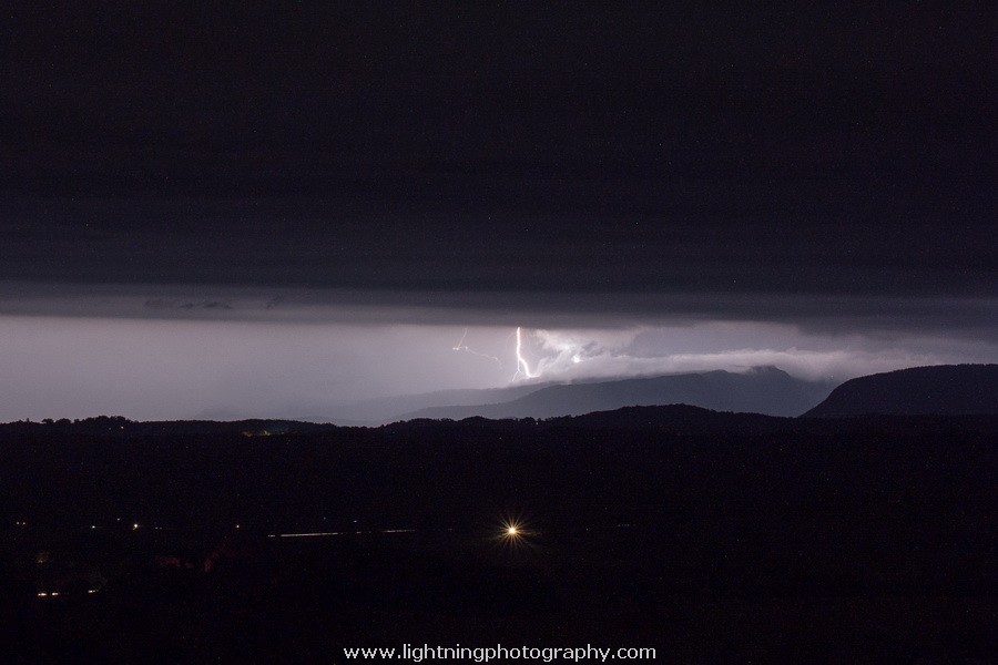 Lightning Image 2015120133