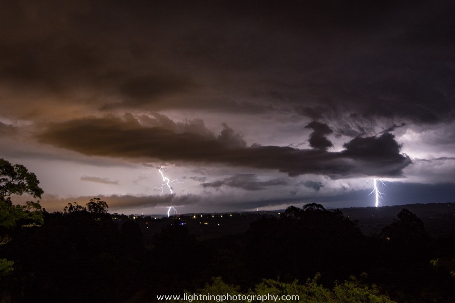 Lightning Image 2015120911