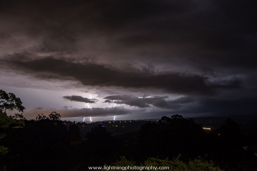 Lightning Image 2015120916