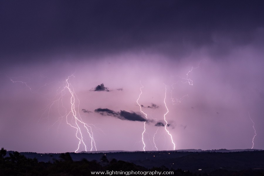 Lightning Image 20151211074