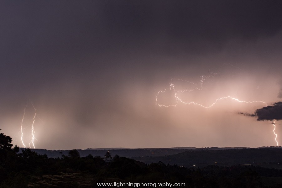 Lightning Image 20151211078