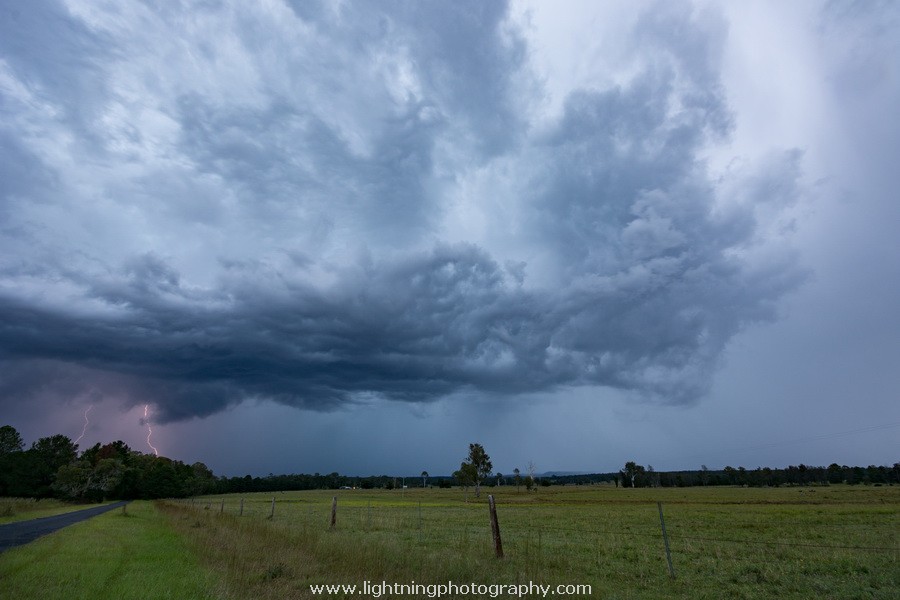 Lightning Image 20160410129