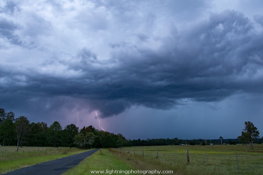 Lightning Image 20160410130