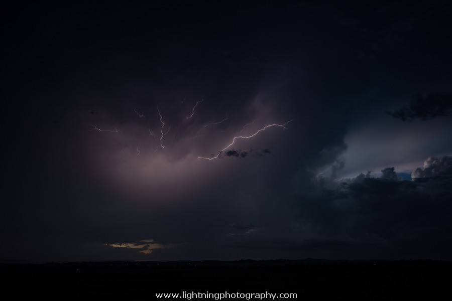 Lightning Image 2017020296