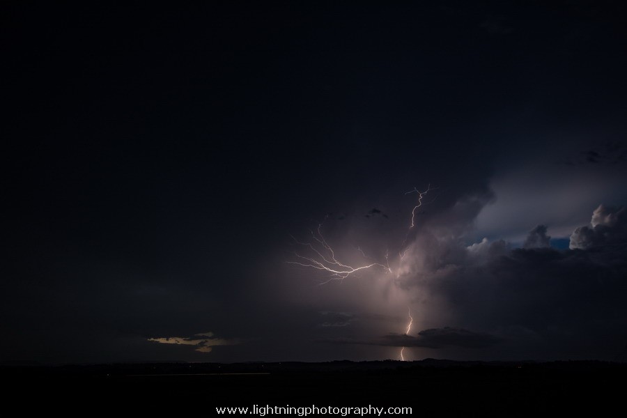 Lightning Image 2017020297