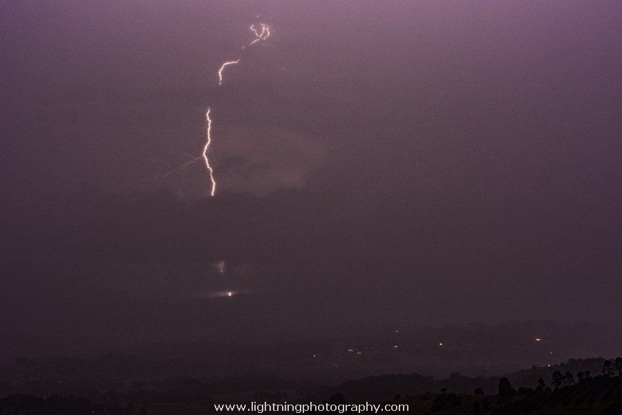 Lightning Image 2017031821