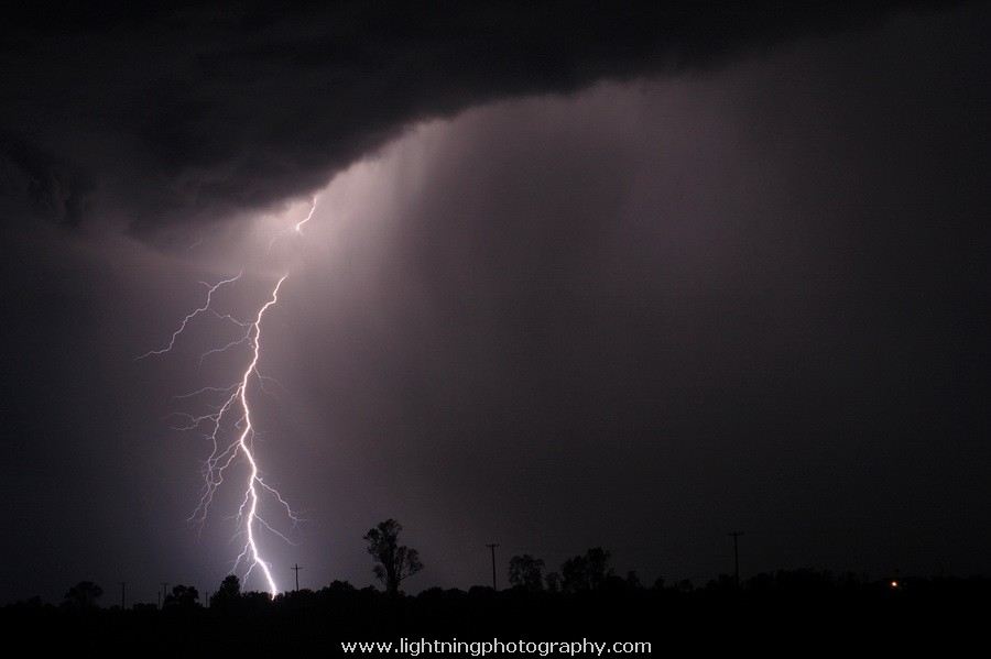 Lightning Photography Thunderstorm Lightning Photo Tips Storms Weather ...